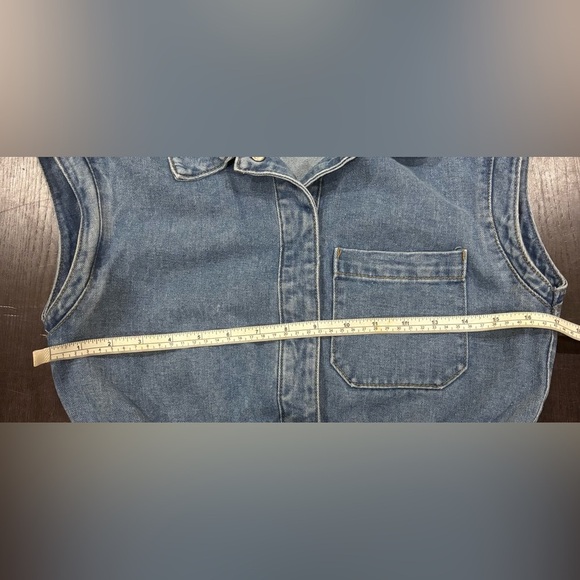 Miou Muse Denim Romper Shorts Cap Sleeves Pockets Size Small - Picture 8 of 15